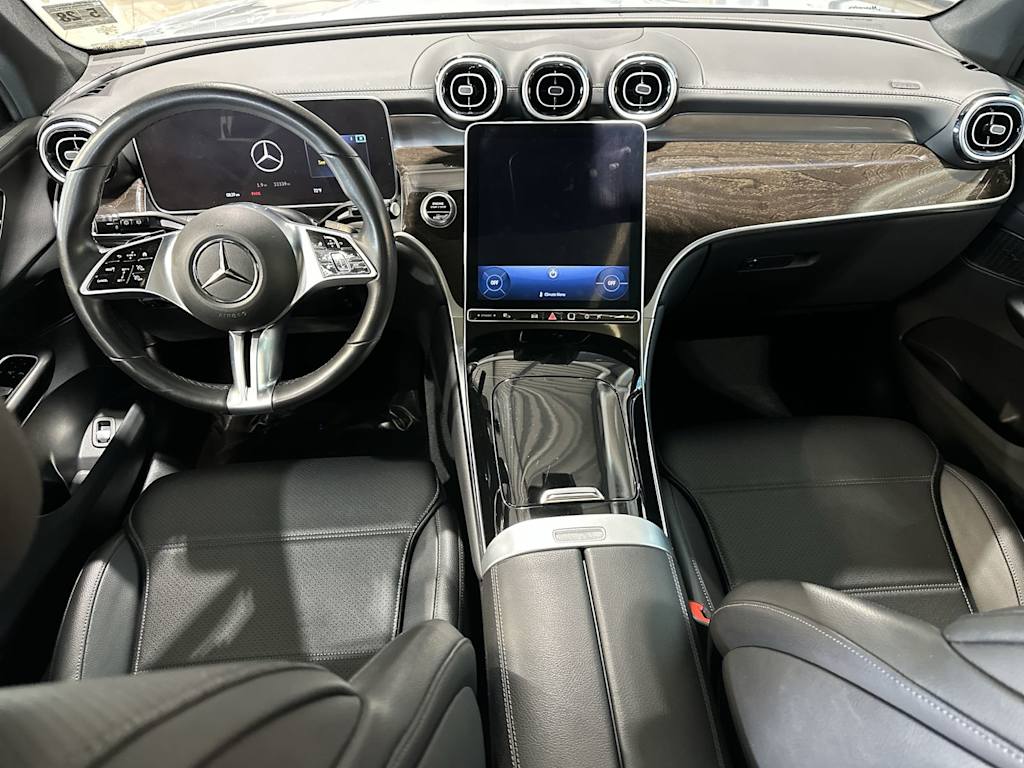 Thumbnail: 2023 Mercedes-Benz GLC - 2
