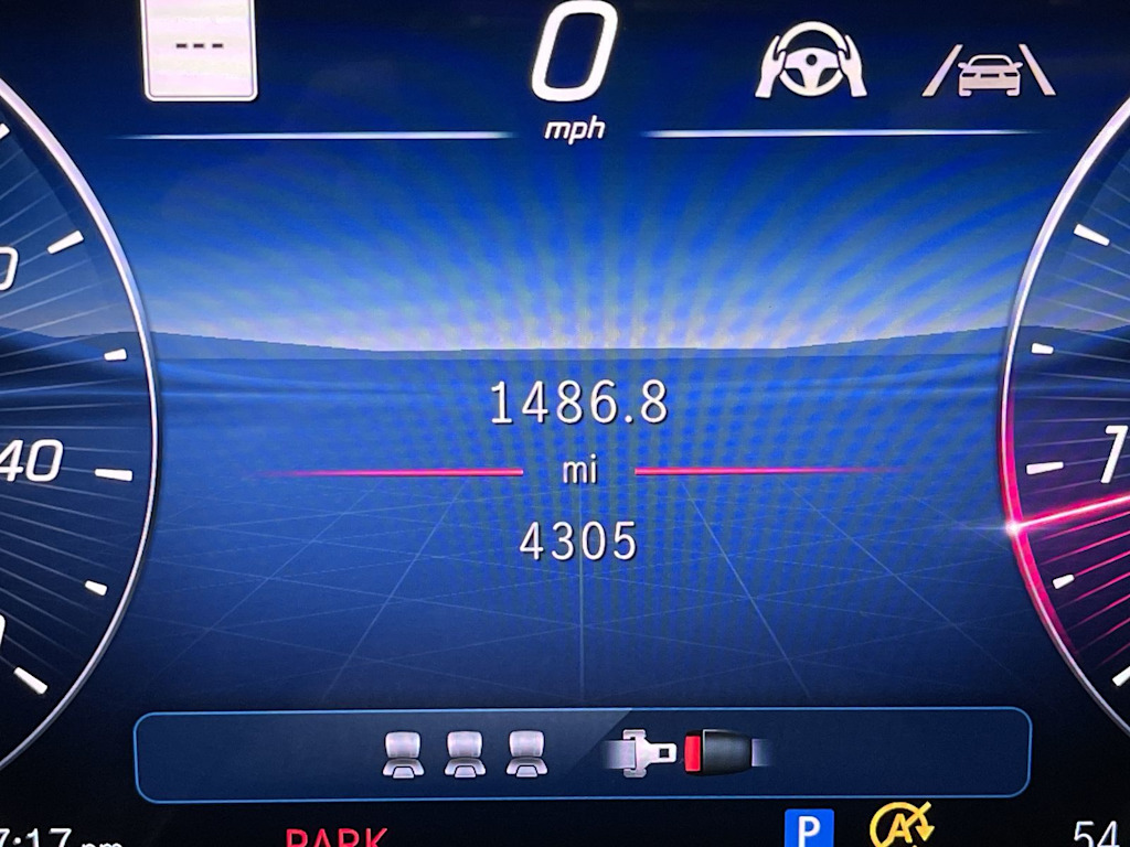 Thumbnail: 2025 Mercedes-Benz GLC - 15