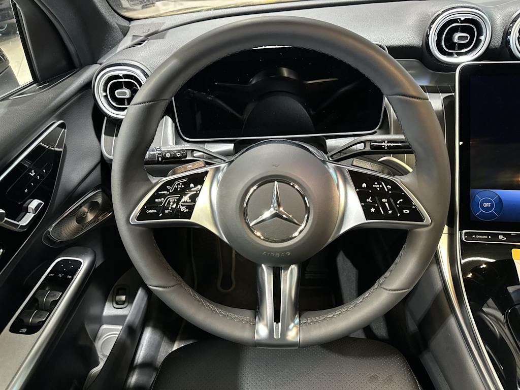 Thumbnail: 2026 Mercedes-Benz GLC - 10