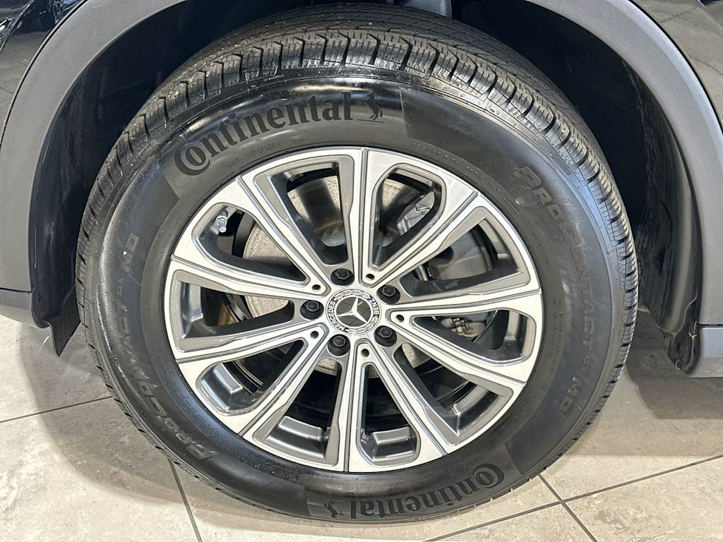 Thumbnail: 2026 Mercedes-Benz GLC - 8