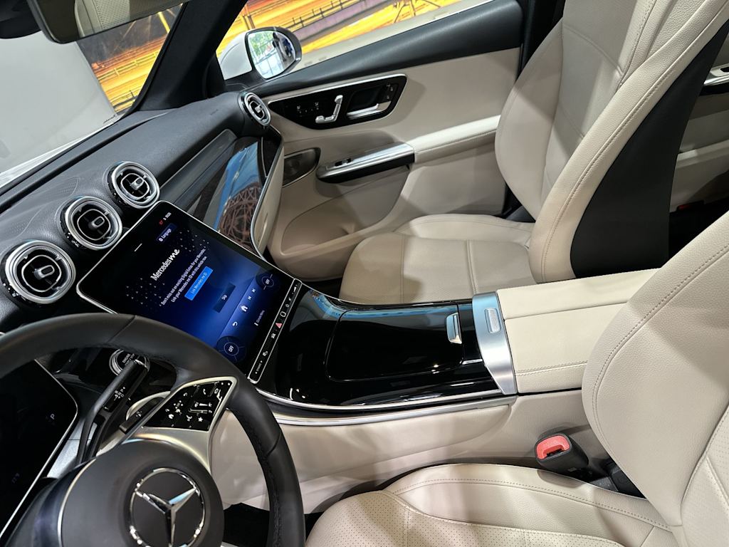 Thumbnail: 2026 Mercedes-Benz GLC - 14