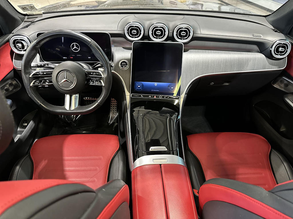 Thumbnail: 2023 Mercedes-Benz GLC - 2