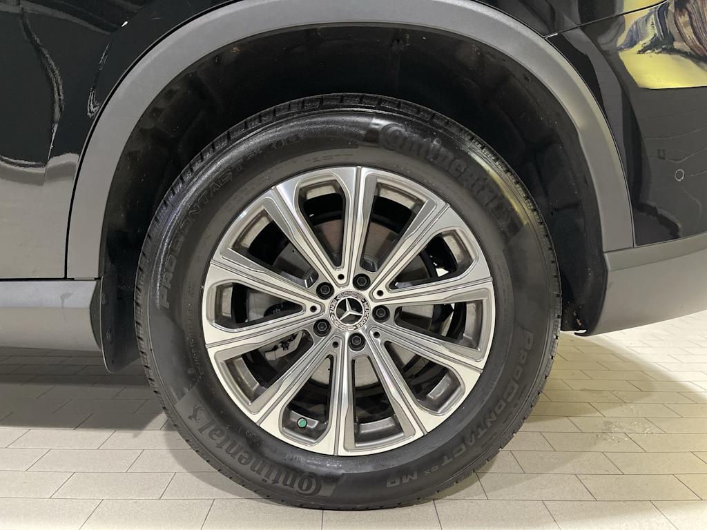 Thumbnail: 2025 Mercedes-Benz GLC - 8