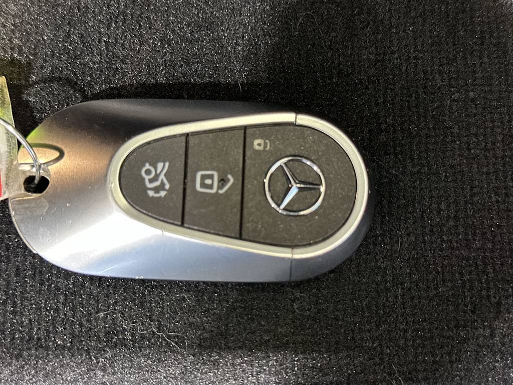 Thumbnail: 2026 Mercedes-Benz GLC - 17