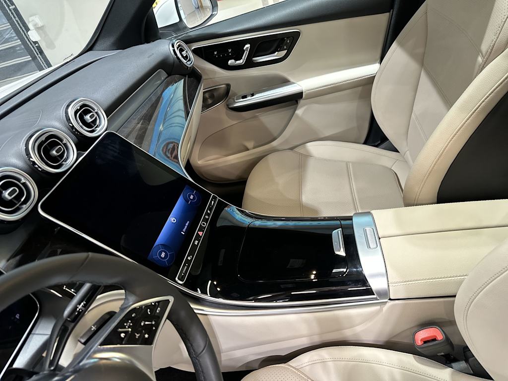 Thumbnail: 2026 Mercedes-Benz GLC - 14