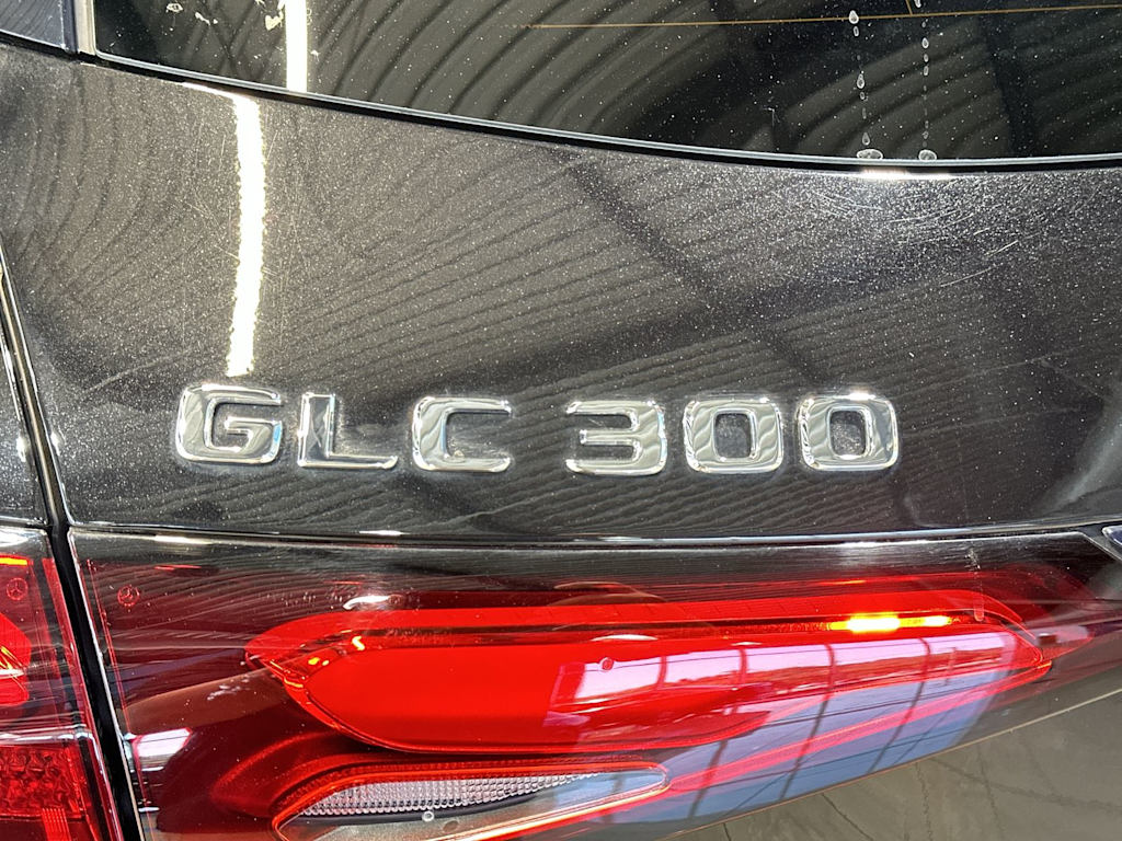 Thumbnail: 2024 Mercedes-Benz GLC - 7
