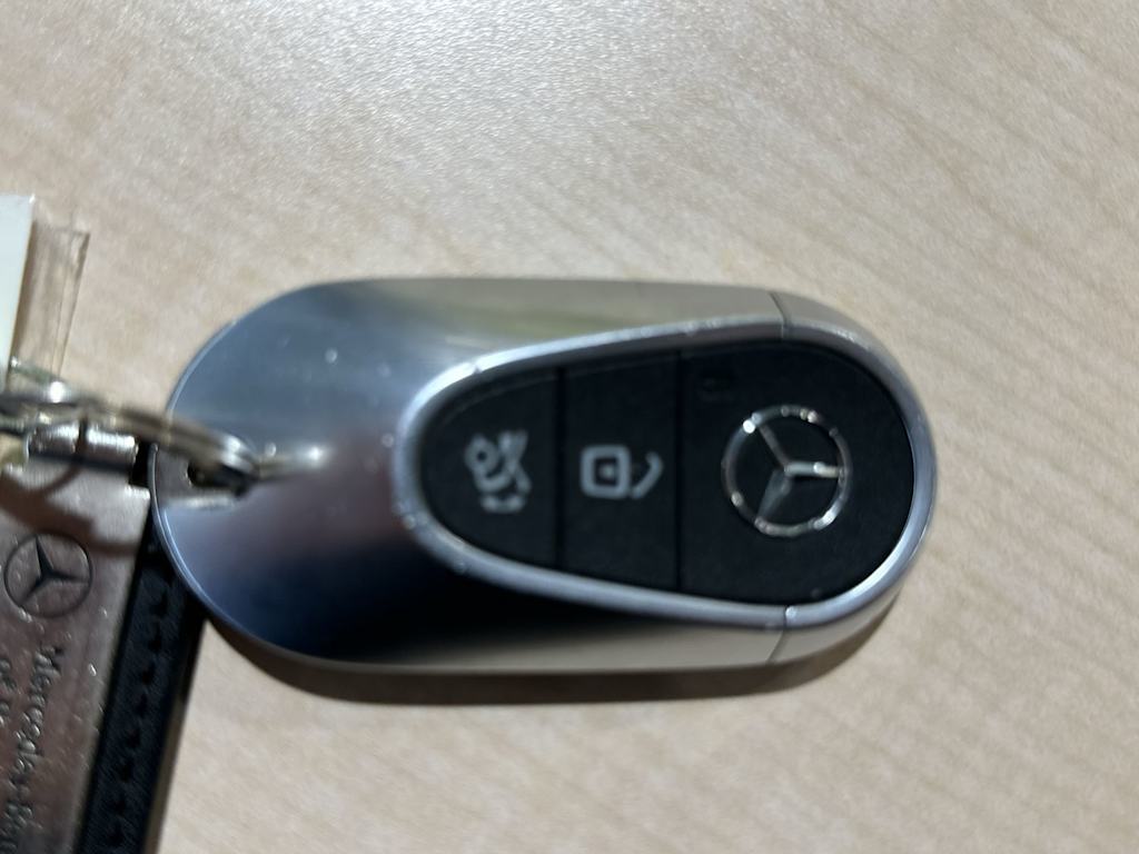 Thumbnail: 2024 Mercedes-Benz GLC - 17