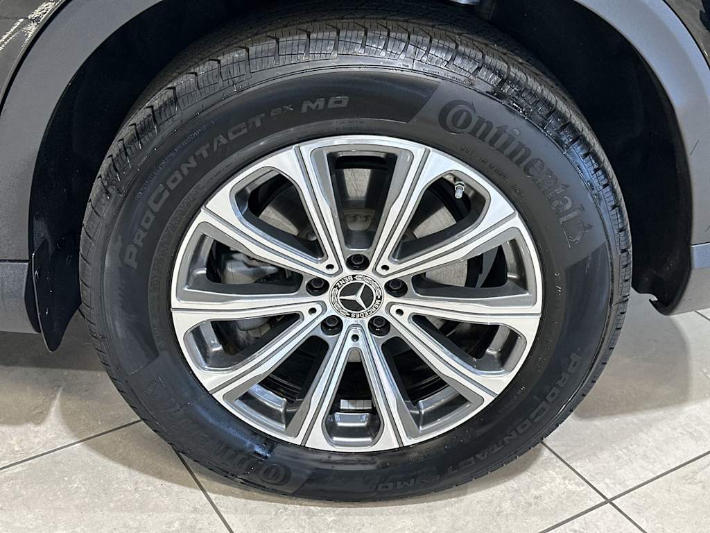 Thumbnail: 2026 Mercedes-Benz GLC - 8