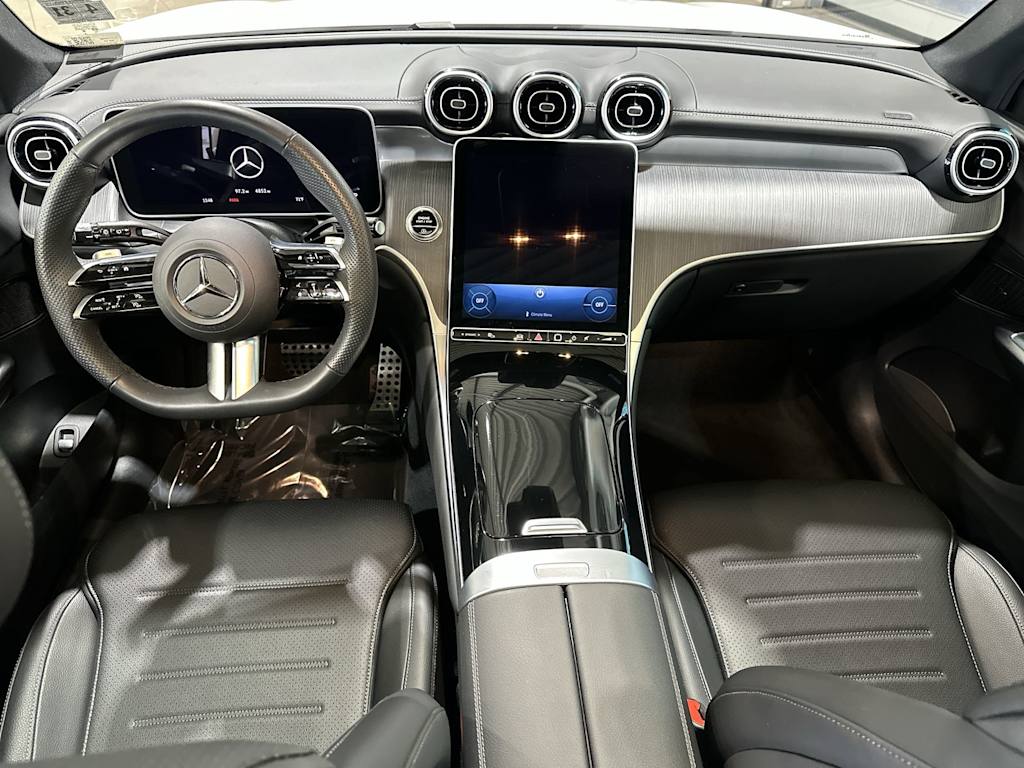Thumbnail: 2026 Mercedes-Benz GLC - 10