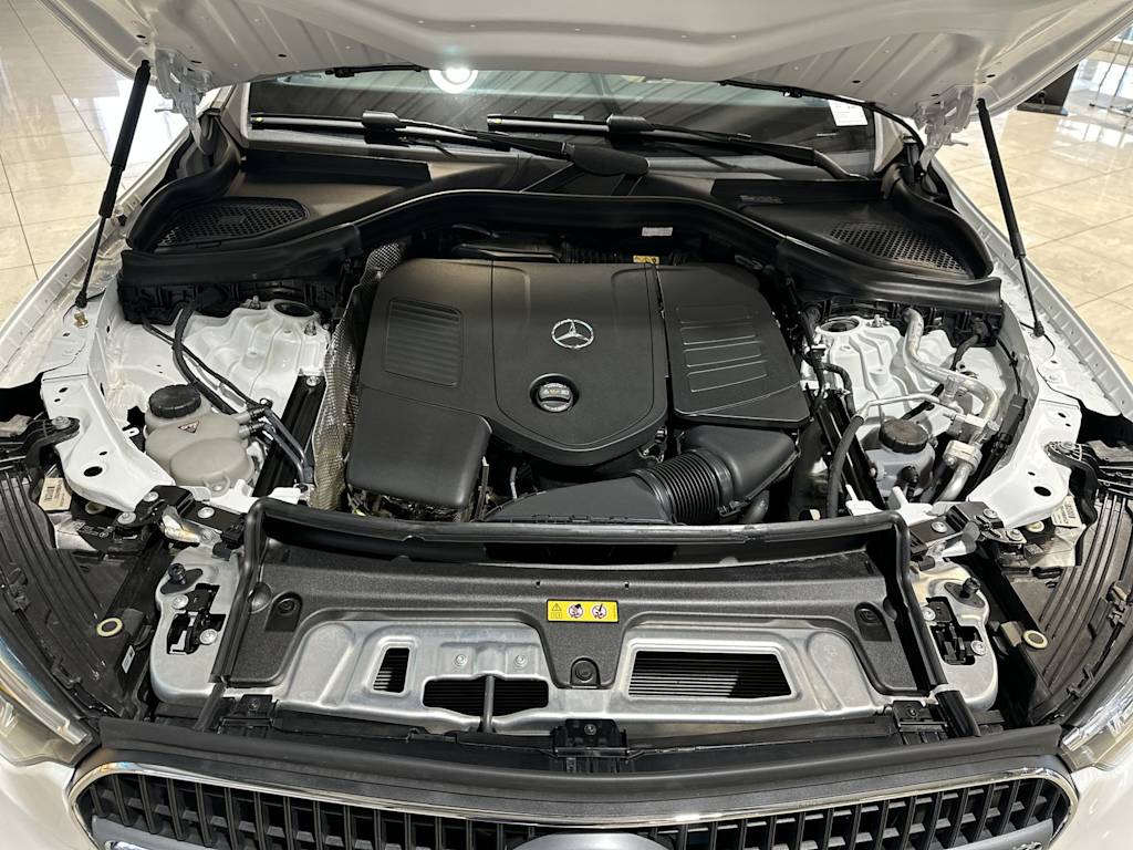 Thumbnail: 2026 Mercedes-Benz GLC - 9