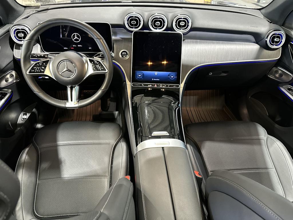 Thumbnail: 2026 Mercedes-Benz GLC - 2