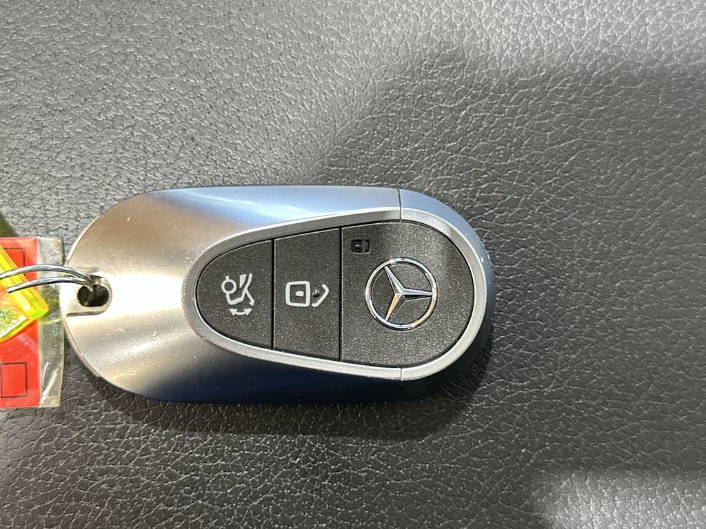 Thumbnail: 2026 Mercedes-Benz GLC - 16