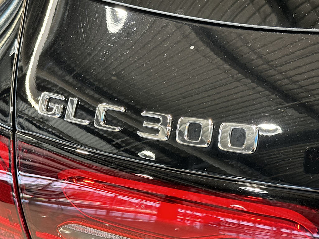 Thumbnail: 2026 Mercedes-Benz GLC - 7