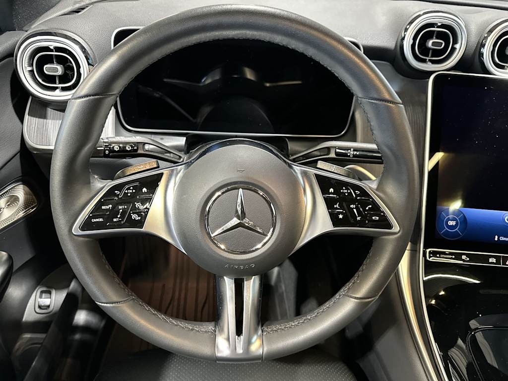 Thumbnail: 2026 Mercedes-Benz GLC - 10