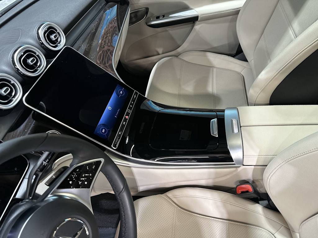 Thumbnail: 2026 Mercedes-Benz GLC - 14