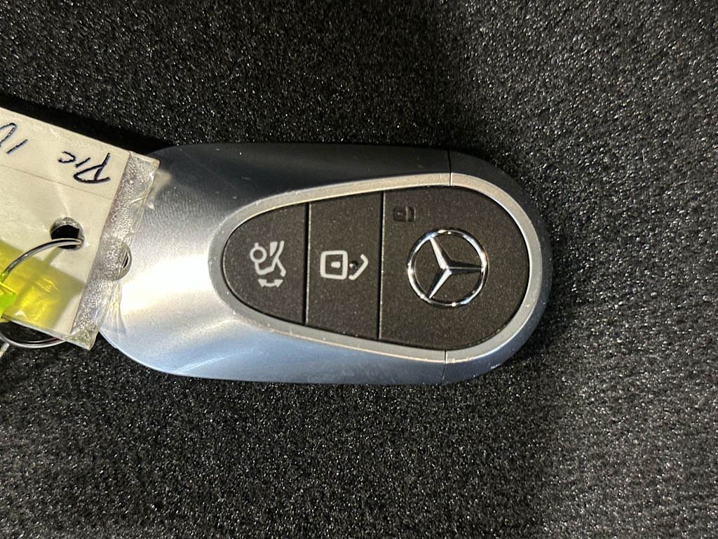 Thumbnail: 2026 Mercedes-Benz GLC - 17