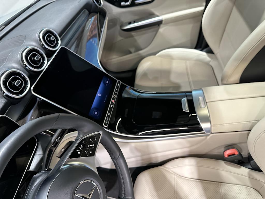 Thumbnail: 2026 Mercedes-Benz GLC - 14