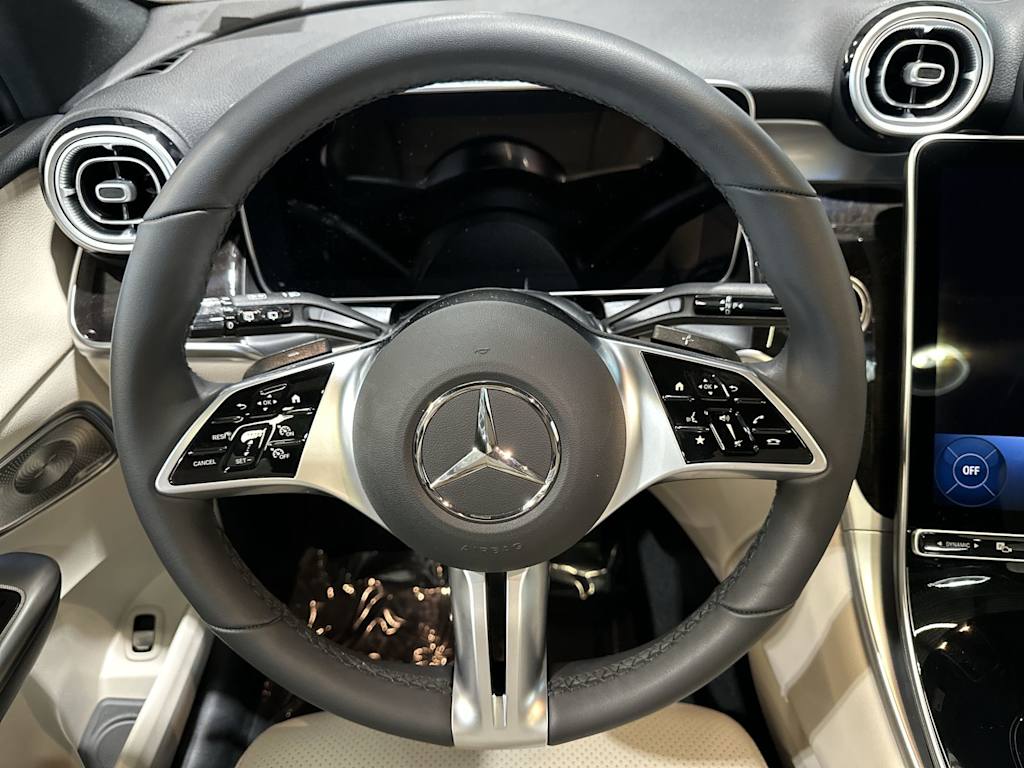 Thumbnail: 2026 Mercedes-Benz GLC - 10