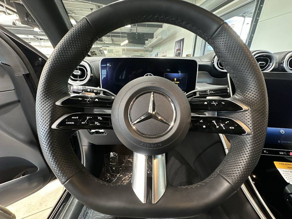 Thumbnail: 2023 Mercedes-Benz GLC - 10