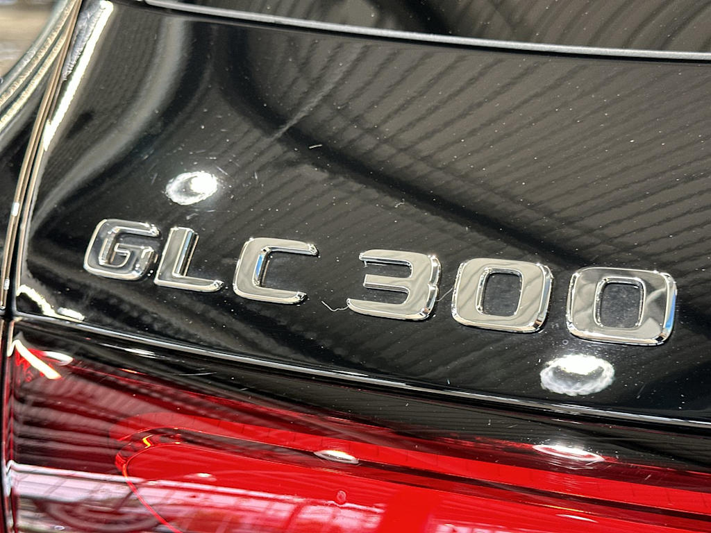 Thumbnail: 2026 Mercedes-Benz GLC - 7