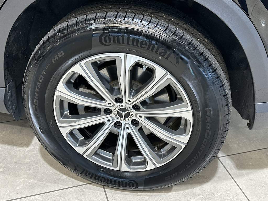 Thumbnail: 2026 Mercedes-Benz GLC - 8