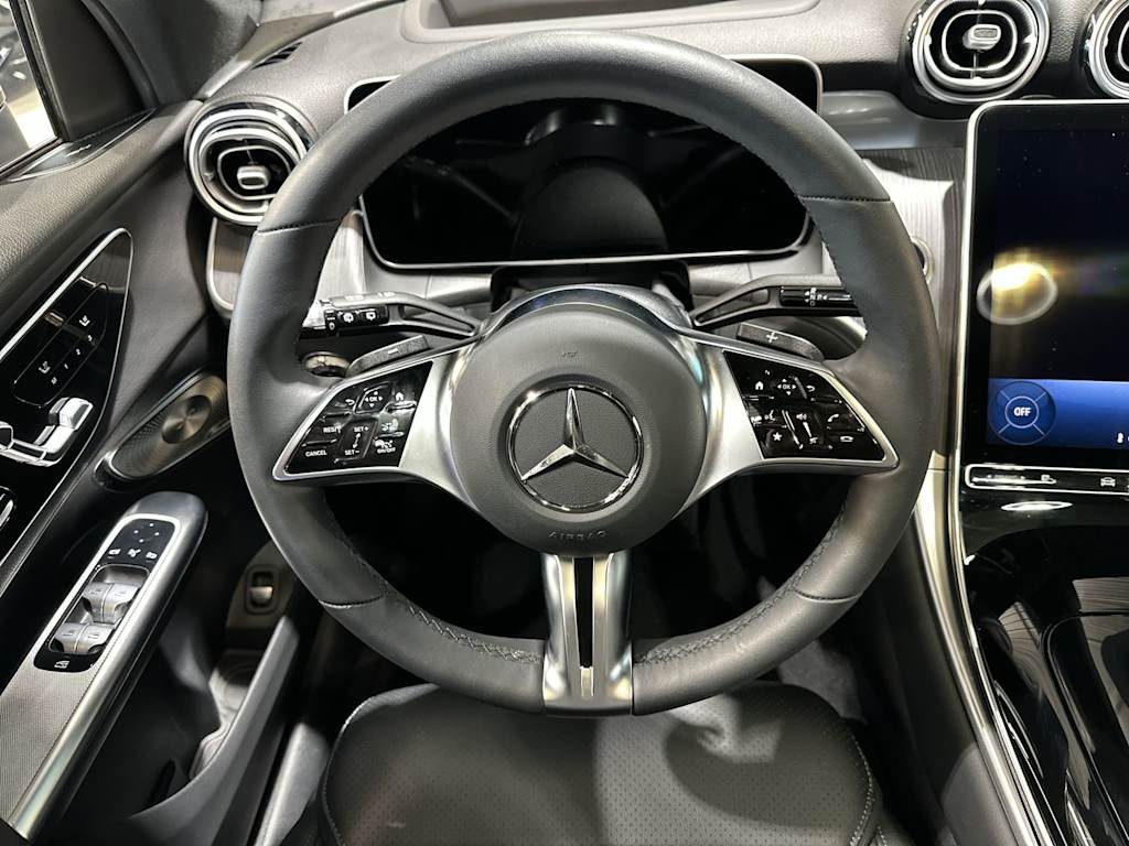 Thumbnail: 2026 Mercedes-Benz GLC - 10