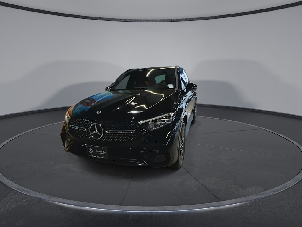Thumbnail: 2026 Mercedes-Benz GLC - 7