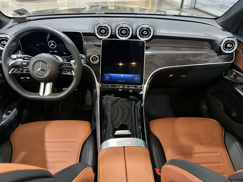 Thumbnail: 2026 Mercedes-Benz GLC - 2