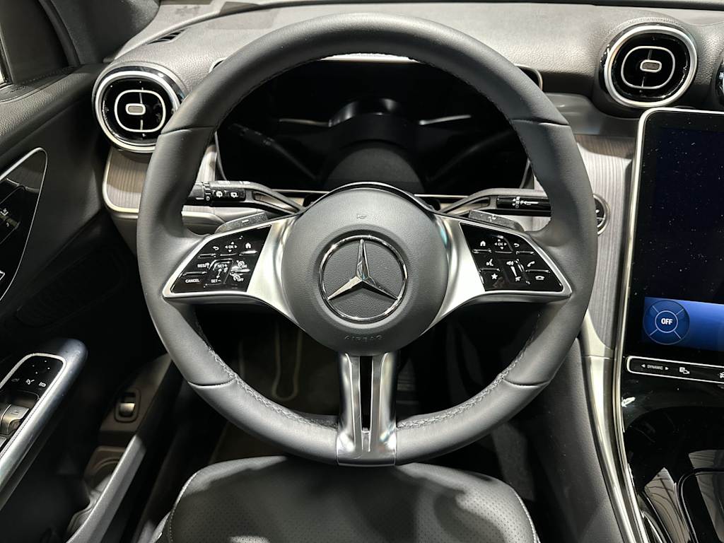 Thumbnail: 2026 Mercedes-Benz GLC - 10