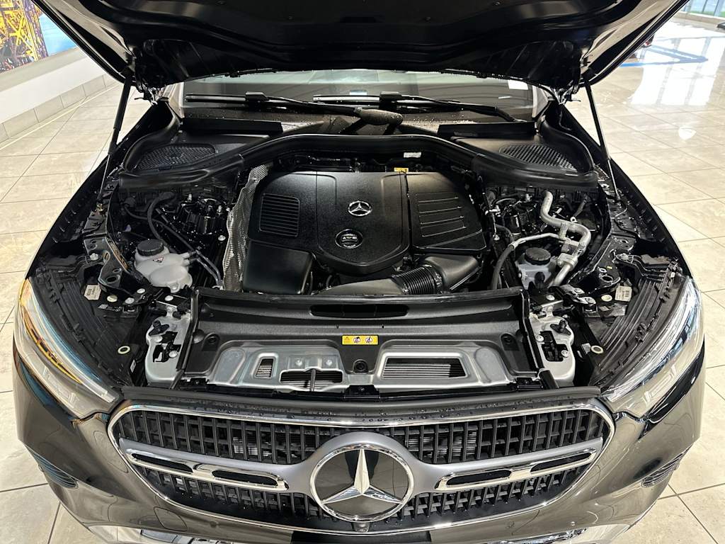 Thumbnail: 2026 Mercedes-Benz GLC - 9