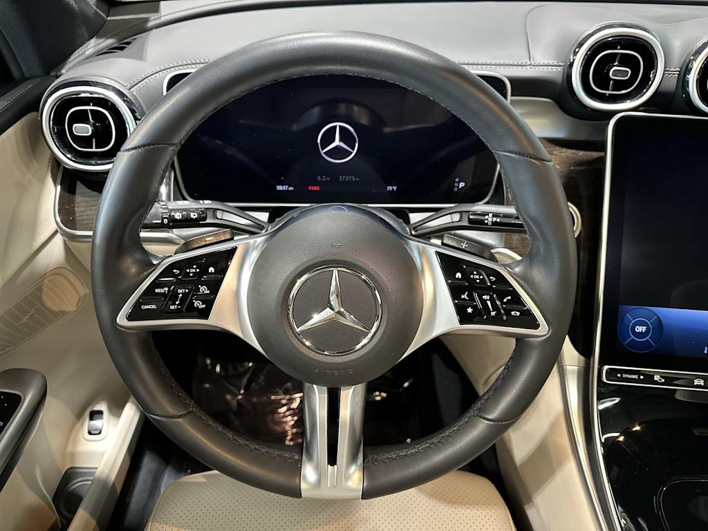 Thumbnail: 2023 Mercedes-Benz GLC - 10