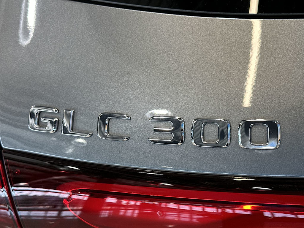 Thumbnail: 2023 Mercedes-Benz GLC - 7