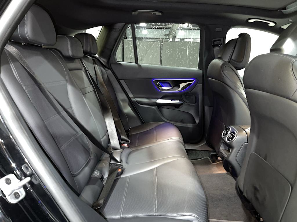 Thumbnail: 2025 Mercedes-Benz GLC - 31