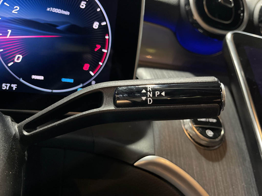 Thumbnail: 2025 Mercedes-Benz GLC - 33