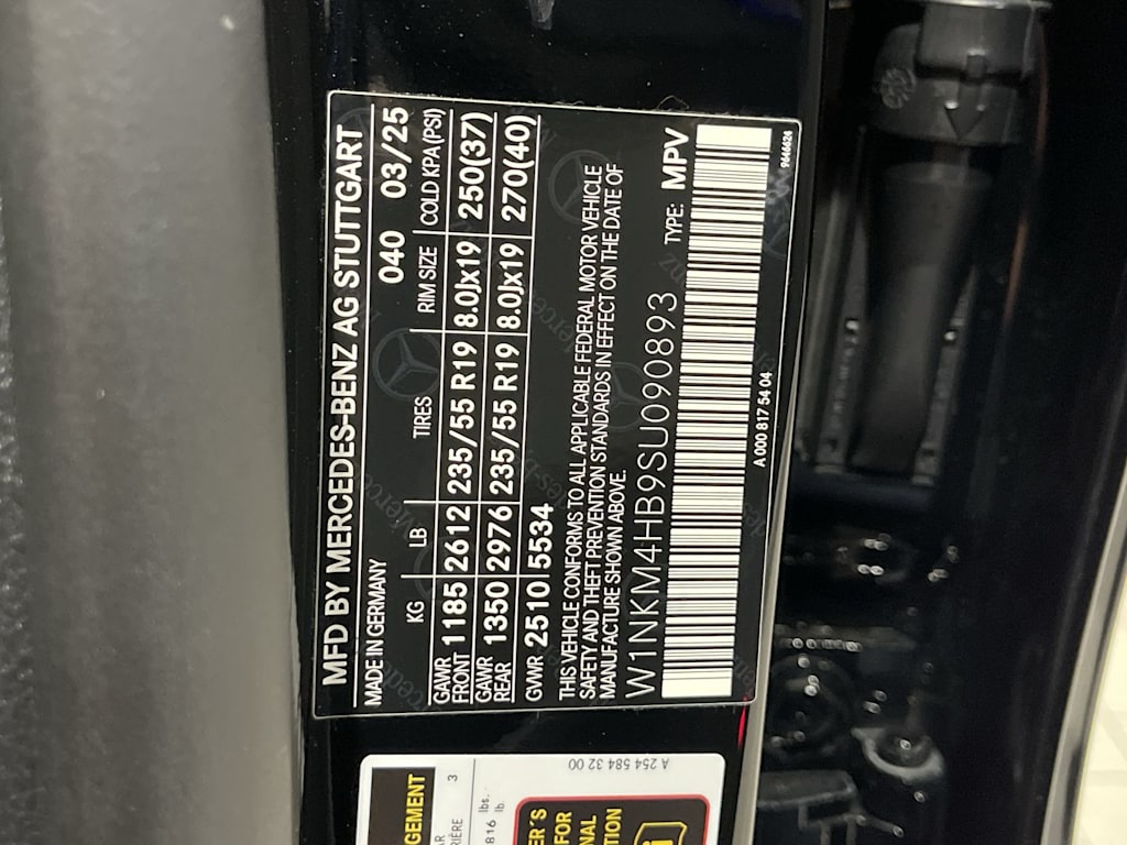 Thumbnail: 2025 Mercedes-Benz GLC - 17