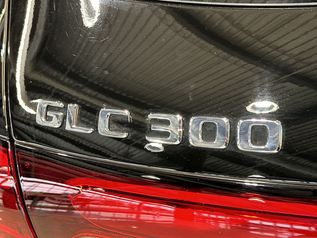 Thumbnail: 2023 Mercedes-Benz GLC - 7