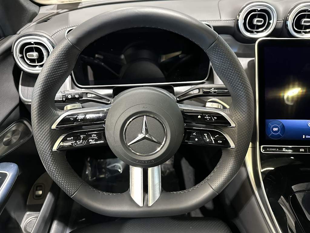Thumbnail: 2025 Mercedes-Benz GLC - 10