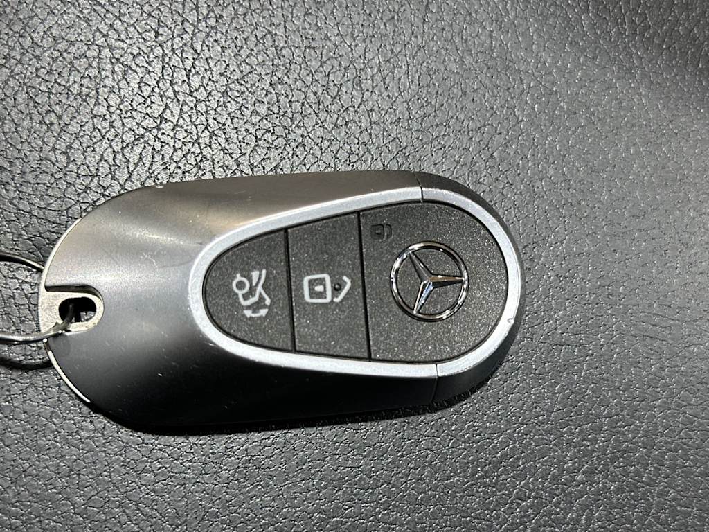 Thumbnail: 2026 Mercedes-Benz GLC - 16