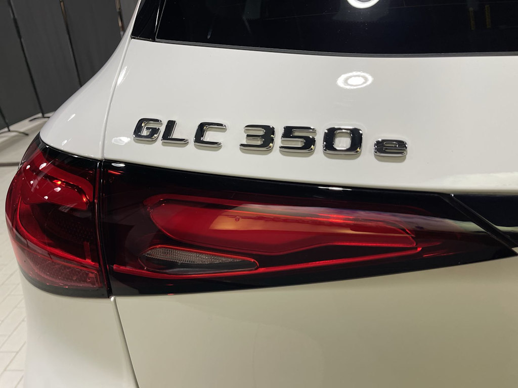 Thumbnail: 2025 Mercedes-Benz GLC - 7