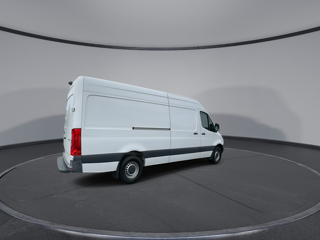 Thumbnail: 2023 Mercedes-Benz Sprinter - 23