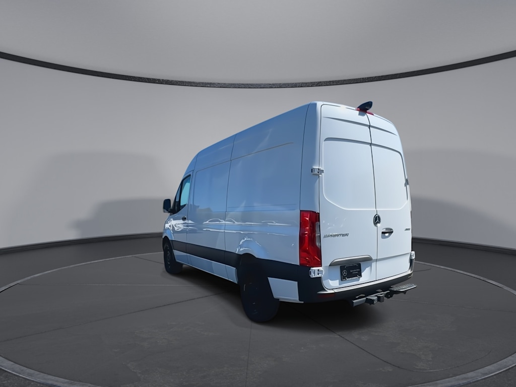Thumbnail: 2025 Mercedes-Benz Sprinter - 23