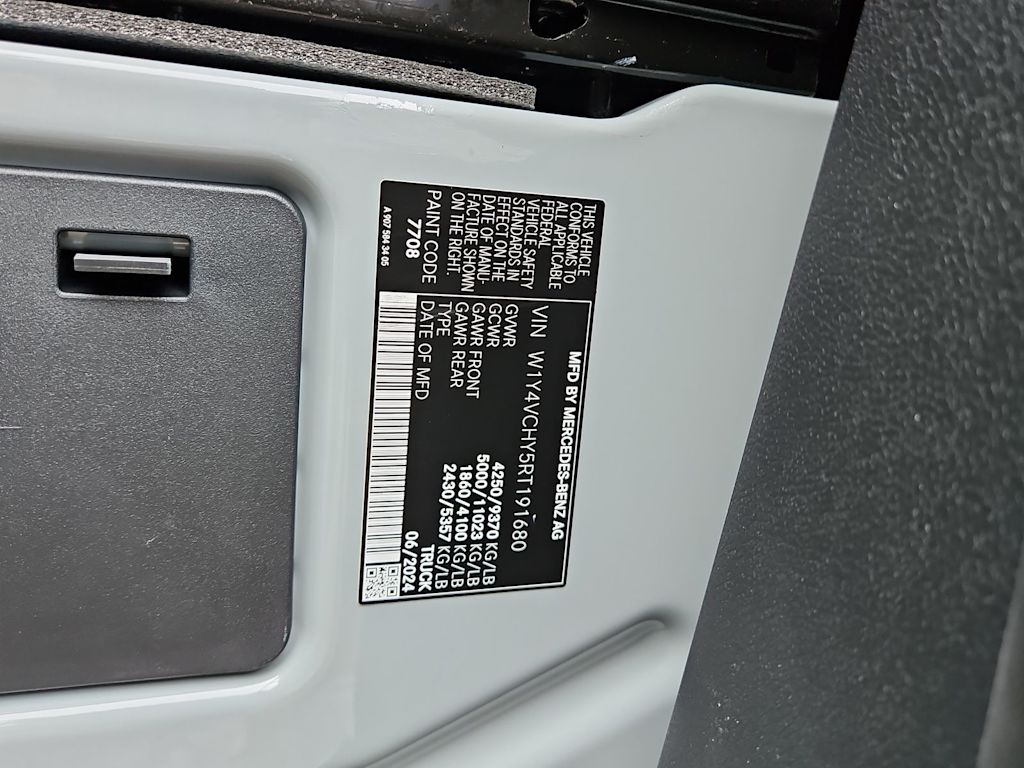 Thumbnail: 2024 Mercedes-Benz eSprinter - 8