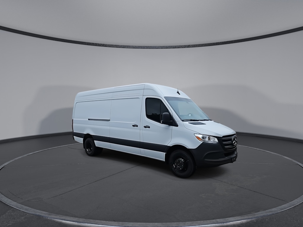 2024 Mercedes-Benz Sprinter 3500 8