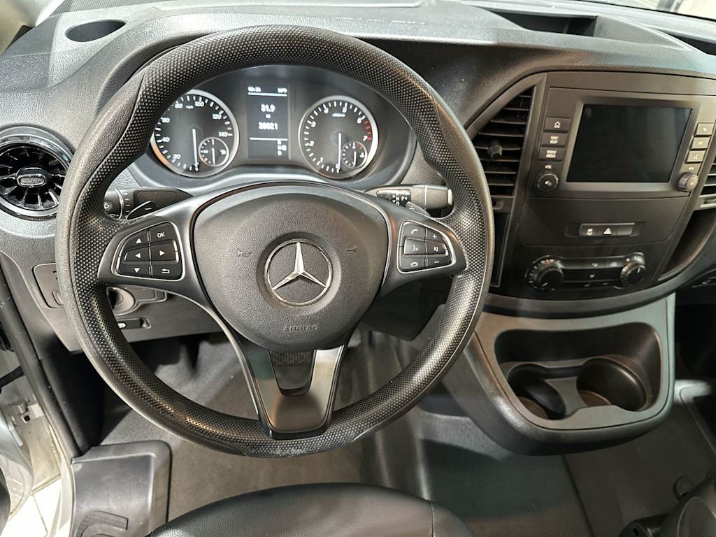 Thumbnail: 2023 Mercedes-Benz Metris - 14