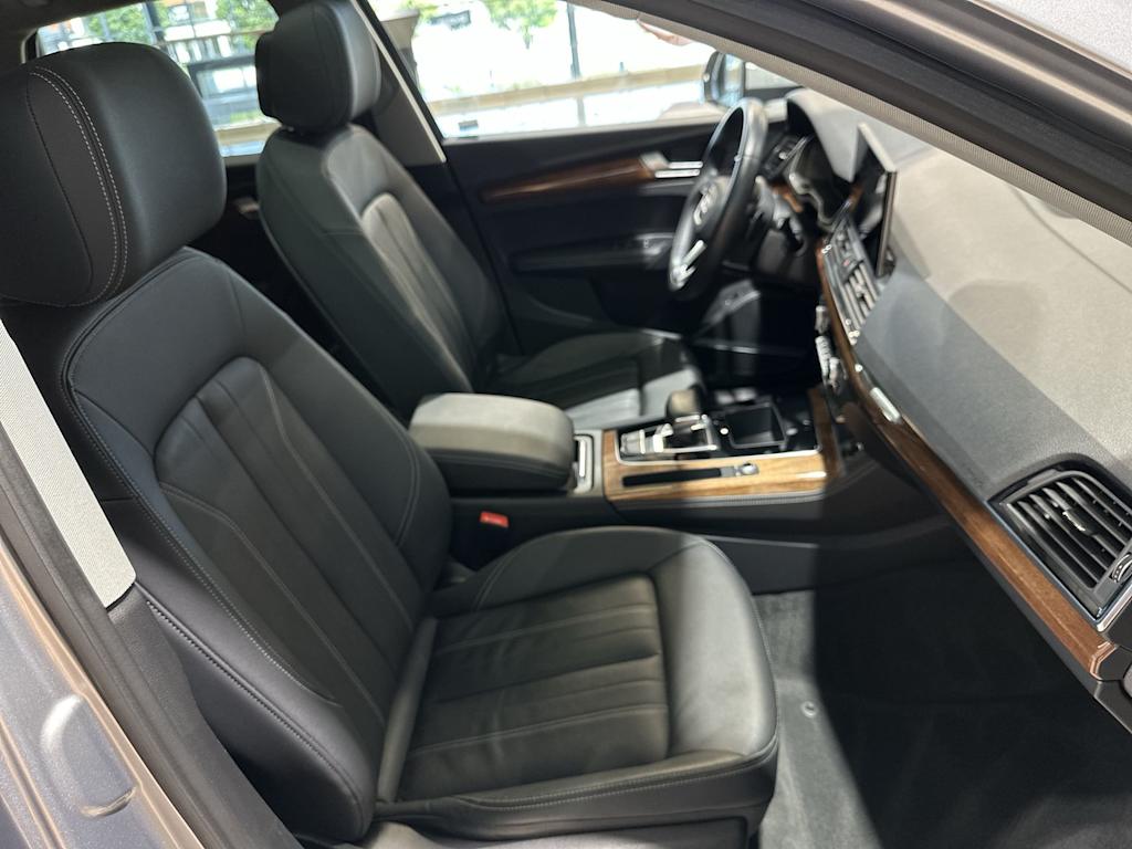 Thumbnail: 2022 Audi Q5 - 19