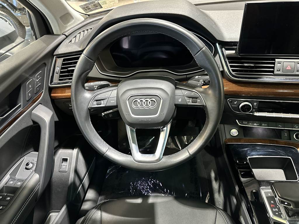 Thumbnail: 2022 Audi Q5 - 9