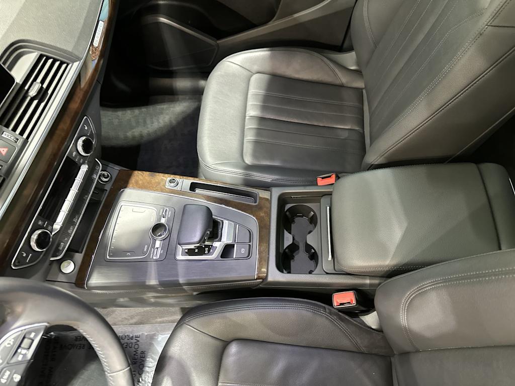 Thumbnail: 2019 Audi Q5 - 13