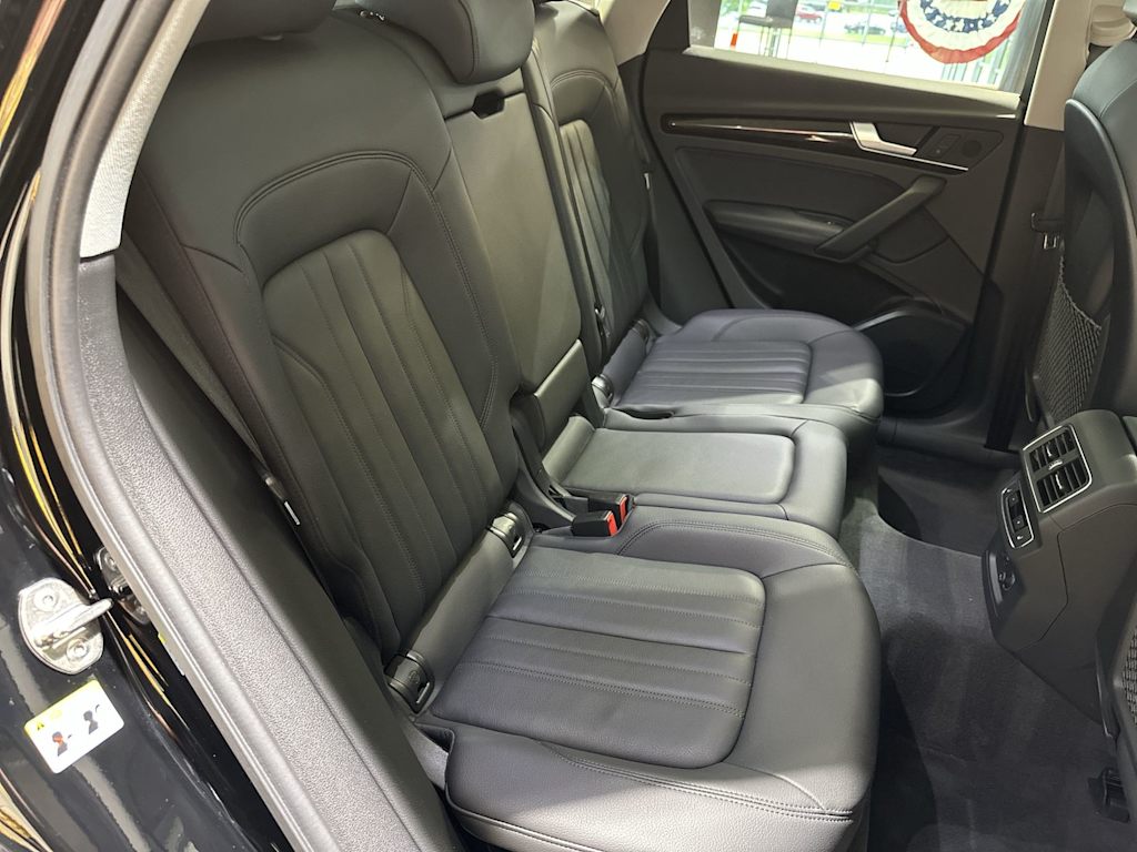 Thumbnail: 2019 Audi Q5 - 31