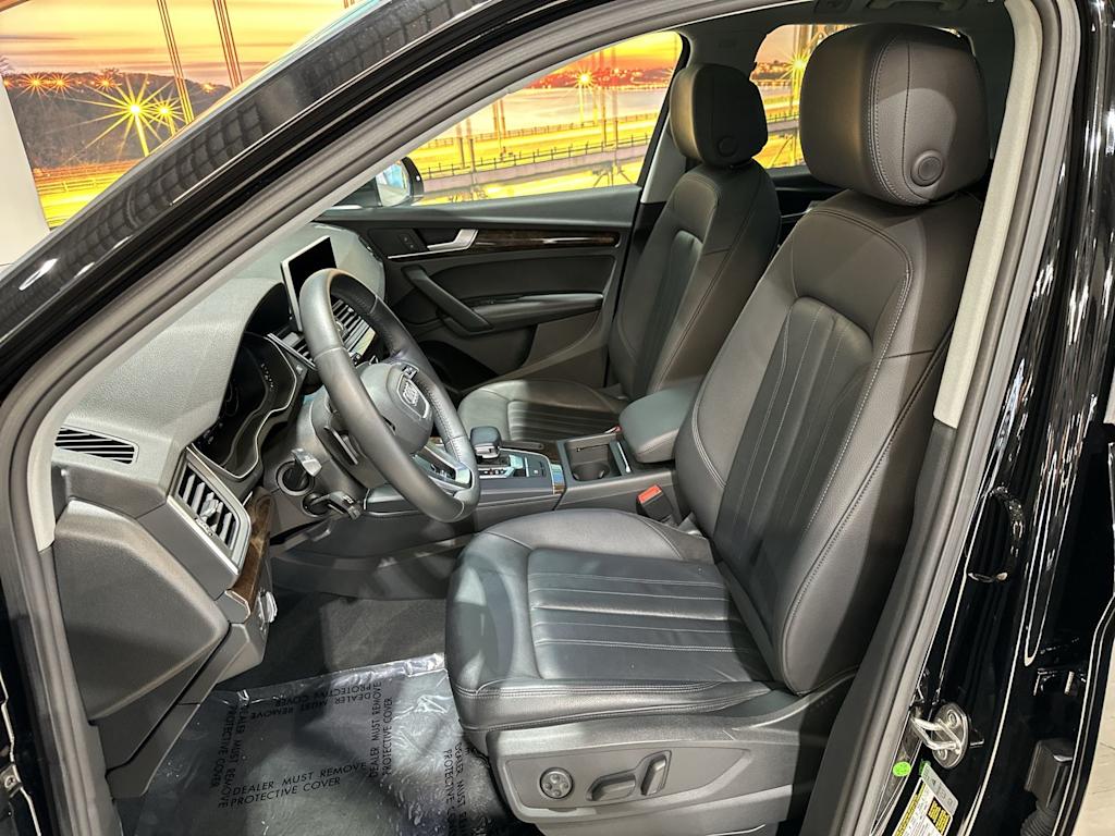 Thumbnail: 2019 Audi Q5 - 30