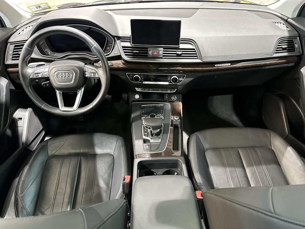 Thumbnail: 2019 Audi Q5 - 2